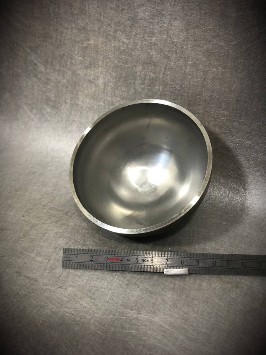 Demi-sphère, Hémisphère emboutie en inox